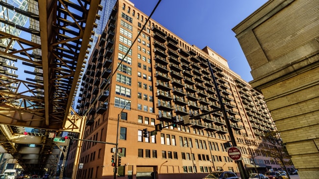 163 N Canal St in Chicago, IL - Building Photo - Building Photo