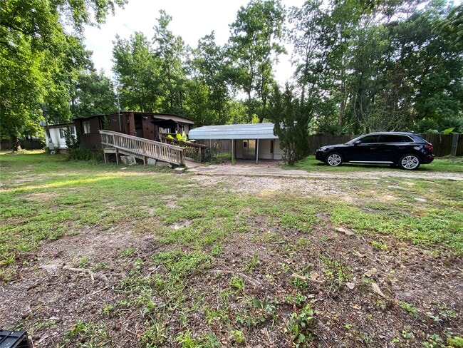 109 Birchwood Dr in Willis, TX - Building Photo - Building Photo