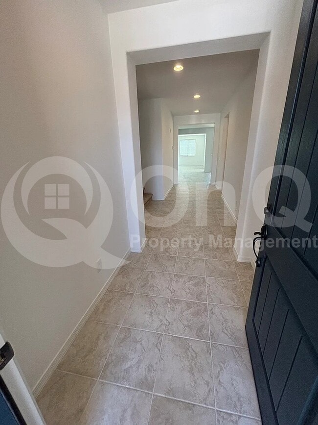 5403 W Sweet Pea Terrace in Phoenix, AZ - Building Photo - Building Photo