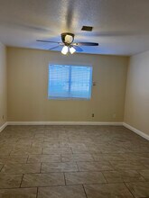 6936 Kepler Dr in Las Vegas, NV - Building Photo - Building Photo