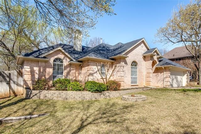 property at 1214 Sandhurst Ct