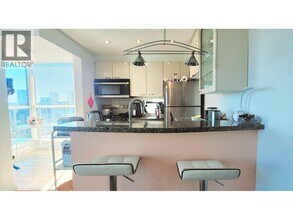 1068 Hornby St in Vancouver, BC - Building Photo - Building Photo