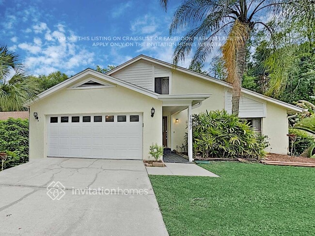 property at 13907 Hayward Pl