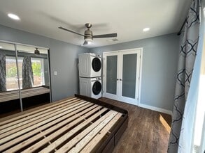 3361 Wichita Falls Ave, Unit Guest House in Simi Valley, CA - Building Photo - Building Photo