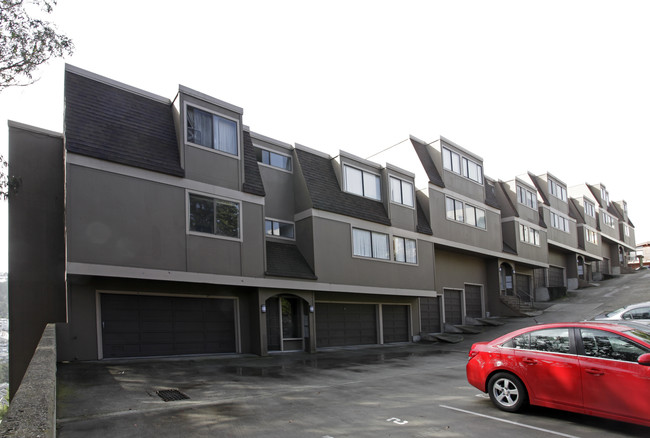 Fairmount Hill Apartments in San Francisco, CA - Foto de edificio - Building Photo