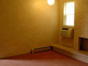 745 S Millvale Ave, Unit 4-1 in Pittsburgh, PA - Foto de edificio - Building Photo