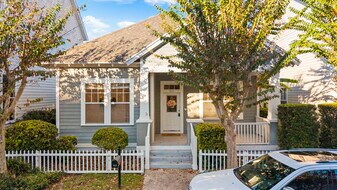 834 Lake Evalyn Dr in Kissimmee, FL - Building Photo