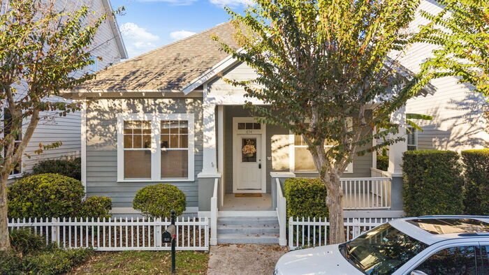 834 Lake Evalyn Dr in Kissimmee, FL - Building Photo