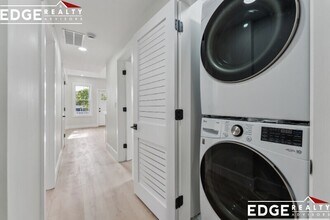 40 Brackett St, Unit 1 in Boston, MA - Building Photo - Building Photo
