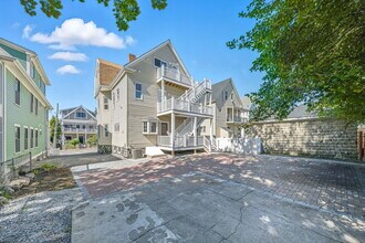 9 Curtis St, Unit 2 in Somerville, MA - Building Photo - Building Photo