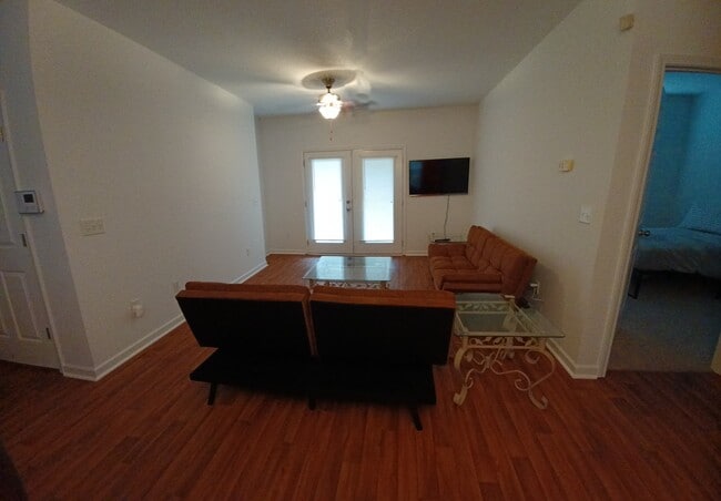 15 Mill Creek Loop, Unit A in Asheville, NC - Foto de edificio - Building Photo