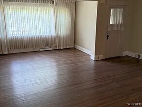 300 North Park Ave in Buffalo, NY - Building Photo - Building Photo