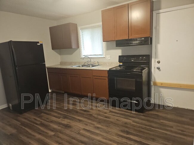 3243 Guilford Ave in Indianapolis, IN - Building Photo - Building Photo