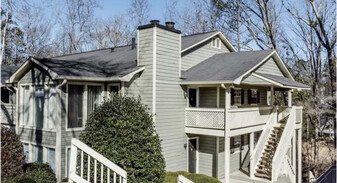 1605 Vicksburg Pl, Unit 1605 in Atlanta, GA - Building Photo
