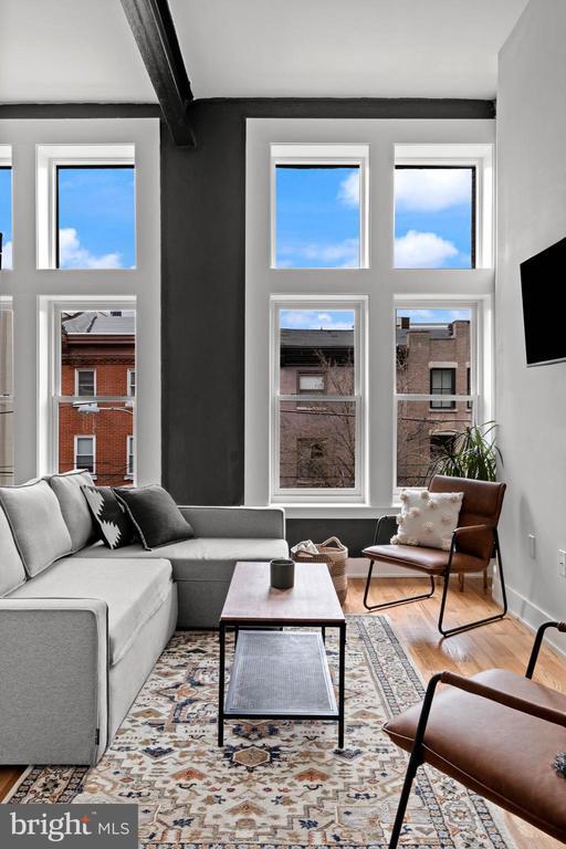 1221 4 St in Philadelphia, PA - Building Photo - Building Photo