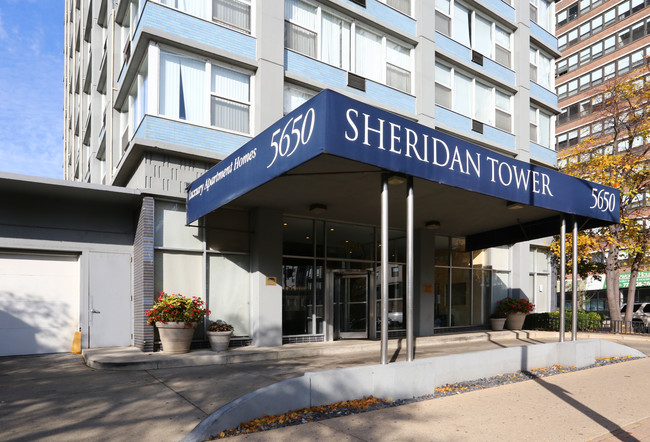 Sheridan Tower - 5650 N Sheridan Rd in Chicago, IL - Foto de edificio - Interior Photo