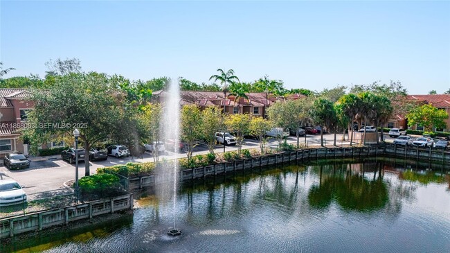 4970 White Mangrove Way E in Fort Lauderdale, FL - Building Photo - Building Photo