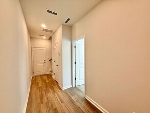 2542 Olive Chapel Rd in Apex, NC - Building Photo - Building Photo