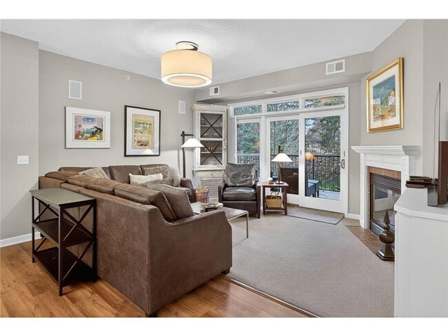 property at 5250 Grandview Square