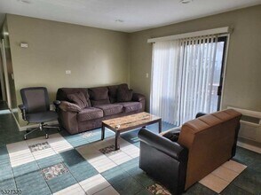 710 Mill St-Unit -H14 in Belleville, NJ - Building Photo - Building Photo