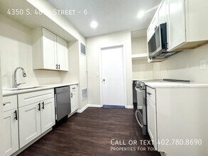 4350 S 48th St in Lincoln, NE - Building Photo - Building Photo