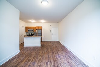 411 N 34th St in Philadelphia, PA - Building Photo - Building Photo