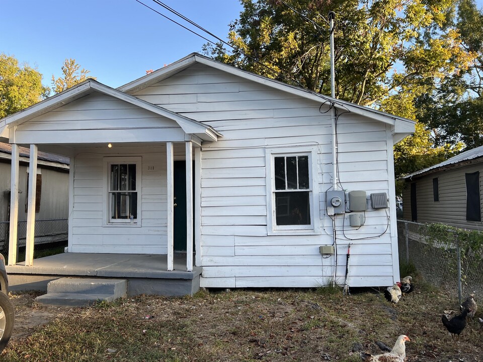 311 Short St in Lafayette, LA - Building Photo