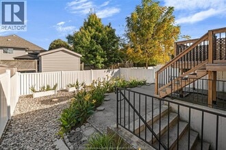 852 Michael Dr in Tecumseh, ON - Building Photo - Building Photo