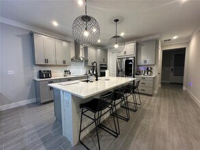 11965 Bohemian Pl in Venice, FL - Building Photo - Building Photo