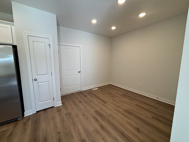 11407 N 161st Ct in Bennington, NE - Building Photo - Building Photo