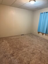 718 S Duff St in Mitchell, SD - Building Photo - Building Photo