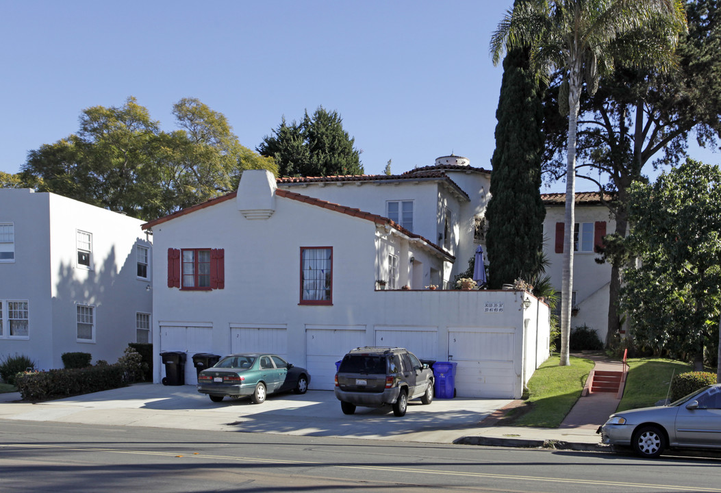 3033-3045 1st Ave in San Diego, CA - Building Photo