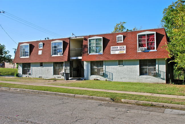 2727 Cleveland St in Dallas, TX - Foto de edificio - Building Photo