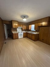 2317 Glenvale Rd in Jacksonville, AL - Building Photo - Building Photo