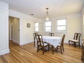 120 Prospect Ave in Sea Cliff, NY - Building Photo - Building Photo