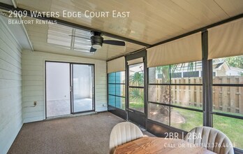 2909 Waters Edge Ct E in Beaufort, SC - Building Photo - Building Photo