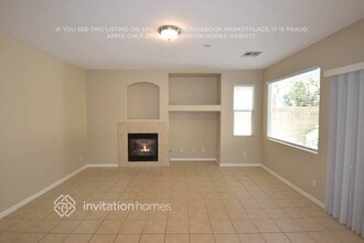 10414 Nostalgia Cir, Unit 17 in Las Vegas, NV - Building Photo - Building Photo