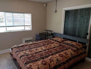 4728 Mendoza Ave, Unit Studio in San Jose, CA - Building Photo - Building Photo