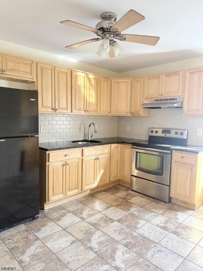 property at 416 Broad St