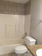 804-806 Shanna Ct in Phenix City, AL - Building Photo - Building Photo