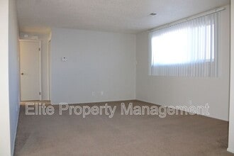 6 Alan Shepard Rd in Pueblo, CO - Building Photo - Building Photo