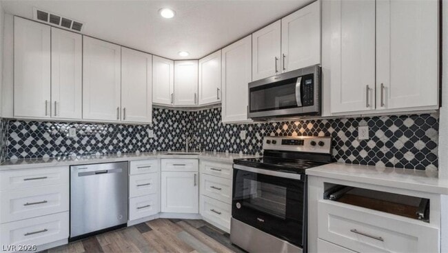 1921 E Franklin Ave in Las Vegas, NV - Building Photo - Building Photo