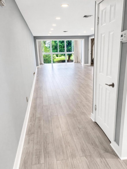 property at 3300 N Palm Aire Dr