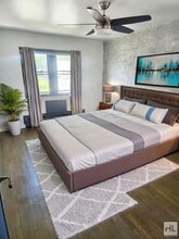 44 STREET, Unit 2A in Queens, NY - Foto de edificio - Building Photo