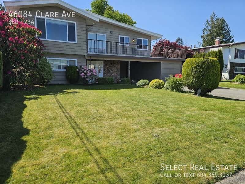 46084 Clare Ave in Chilliwack, BC - Building Photo