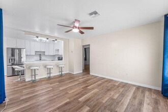 4780 NE 8th Terrace in Oakland Park, FL - Building Photo - Building Photo