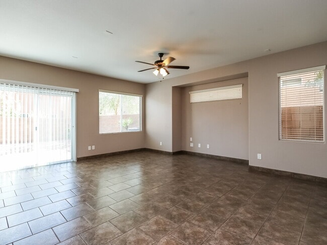 9277 Lost Shanty Ct in Las Vegas, NV - Building Photo - Building Photo