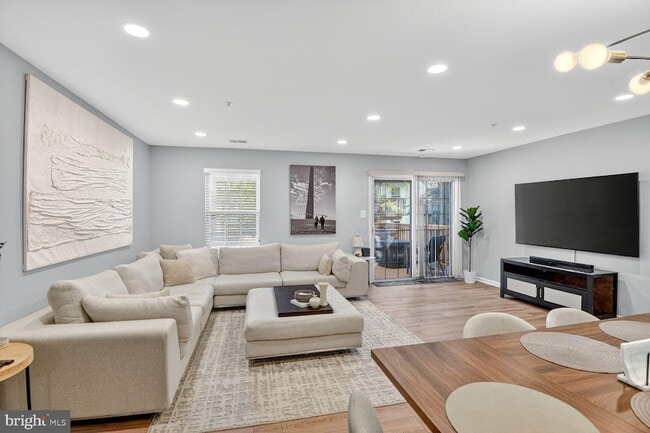 4110 Crab Apple Ct in Hillcrest Heights, MD - Building Photo - Building Photo