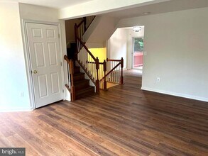 7319 Granite Woods Ct in Woodlawn, MD - Building Photo - Building Photo