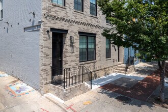 414 S Conkling St in Baltimore, MD - Building Photo - Building Photo